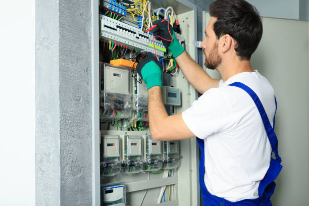 Best Electrical Outlet Repair  in Plainfield, IL